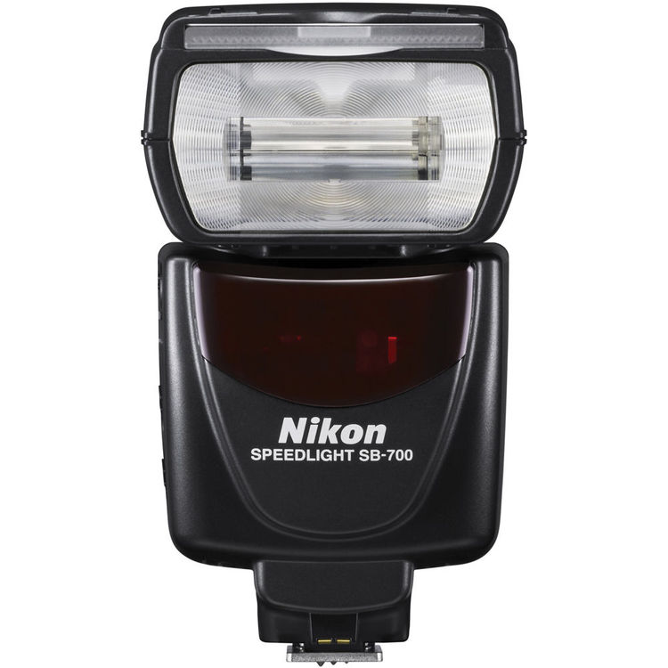 بررسی فلاش Nikon Speedlight SB-700