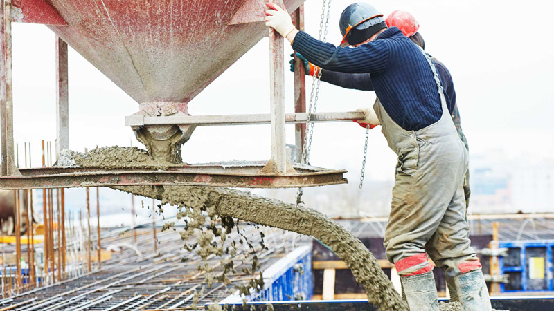 رقابت مارکی در سیمان: چطور قیمت ها در بازار رقابتی شکل می گیرند؟