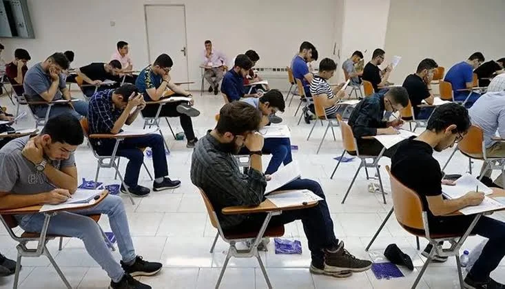مشاوره کنکور آنلاین بهتر است یا حضوری؟ مقایسه کامل قبل از انتخاب
